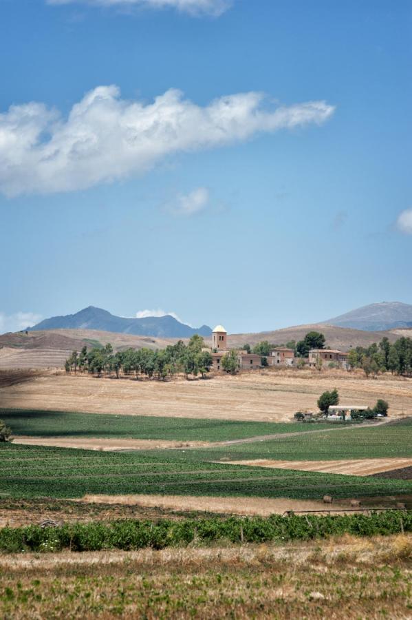Agriturismo Tenute Pollara Roccamena Экстерьер фото