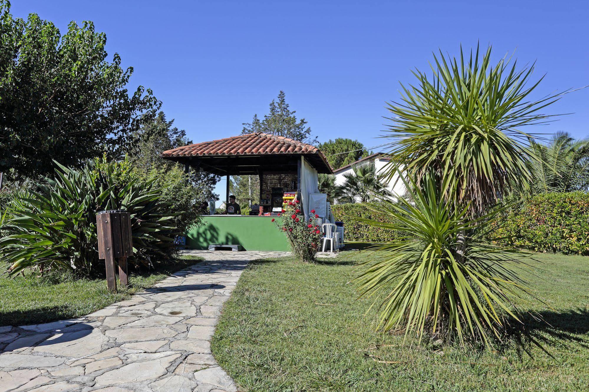 Agriturismo Tenute Pollara Roccamena Экстерьер фото